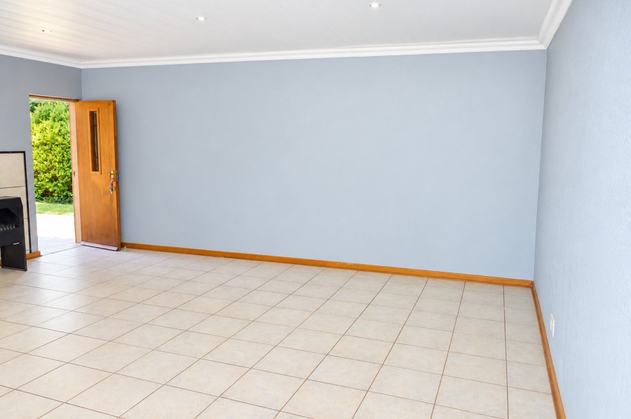 5 Bedroom Property for Sale in Doringkruin North West